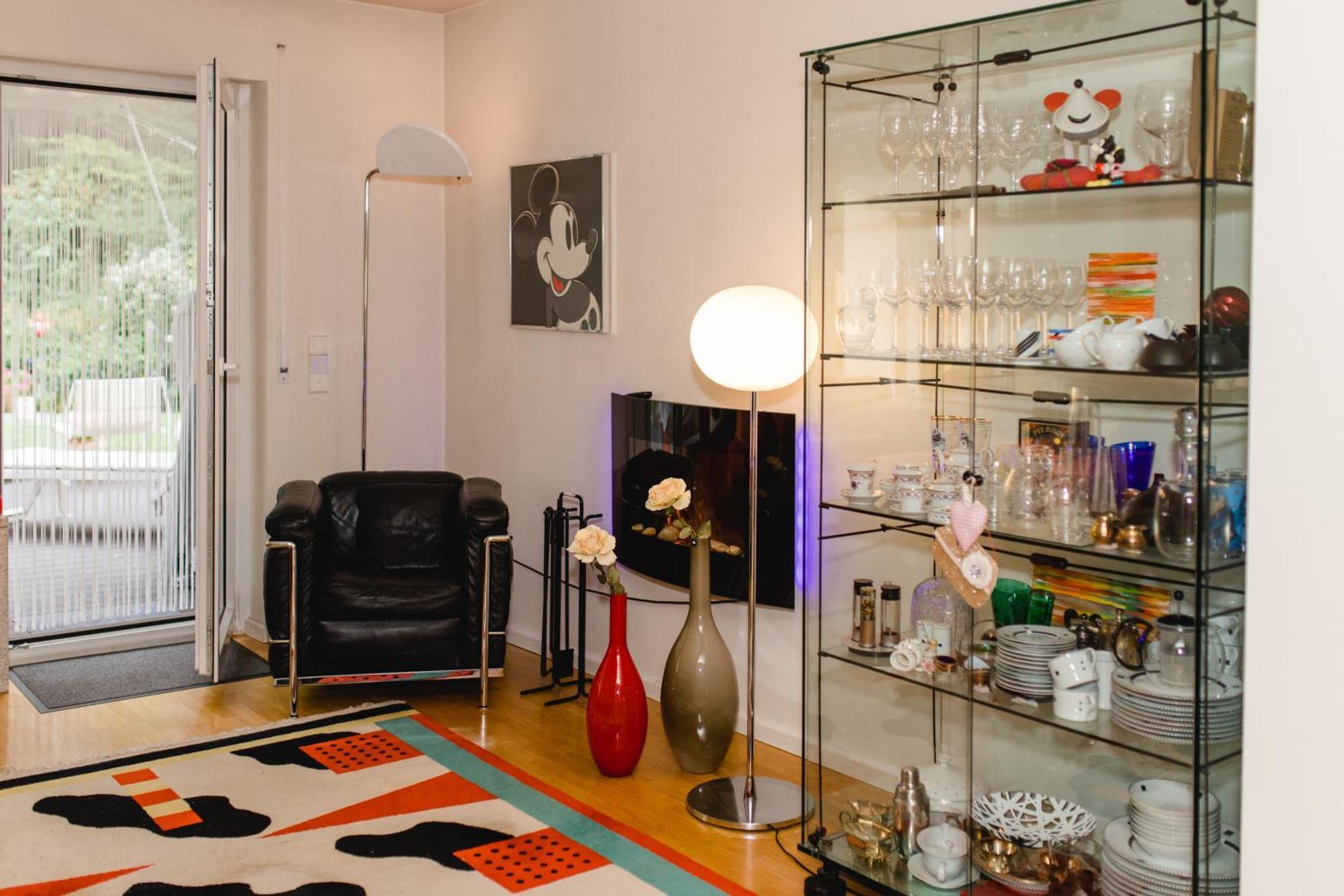 Modernes Und Gemuetliches Designerzimmer Карлсбад Экстерьер фото